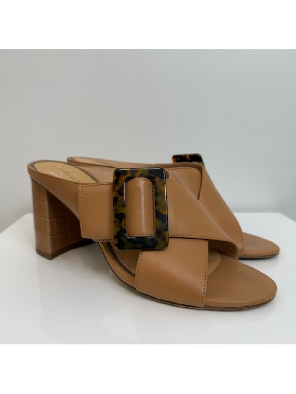 Donald Pliner Tan Leather Ashlie Buckle Slide Sandal Block Heel Women Size 9.5